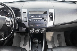 Внедорожник Mitsubishi Outlander 2009 года, 1189000 рублей, Барнаул