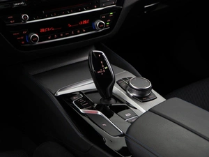 Седан BMW 5 серия 2019 года, 3987444 рублей, Москва