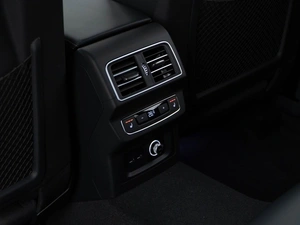 Внедорожник Audi Q5 2025 года, 6034434 рублей, Москва