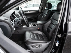 Внедорожник Volkswagen Touareg 2014 года, 2410000 рублей, Краснодар