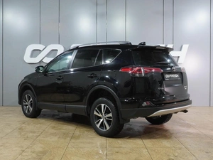 Внедорожник Toyota RAV4 2017 года, 2650000 рублей, Воронеж