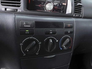 Седан Toyota Corolla 2005 года, 649000 рублей, Ростов-на-Дону
