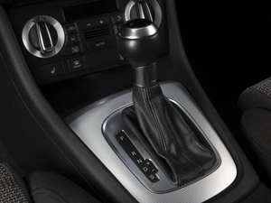 Внедорожник Audi Q3 2012 года, 1440000 рублей, Омск