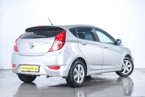 Хетчбэк Hyundai Solaris 2011 года, 769000 рублей, Челябинск