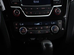 Внедорожник Nissan Qashqai 2017 года, 1527046 рублей, Москва