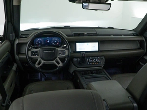 Внедорожник Land Rover Defender 2020 года, 4898055 рублей, Москва