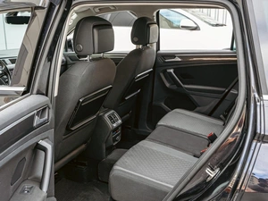 Внедорожник Volkswagen Tiguan 2017 года, 2698000 рублей, Краснодар