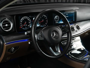 Седан Mercedes-benz E-класс 2016 года, 2427030 рублей, Тюмень