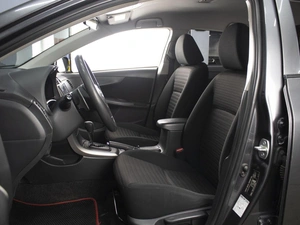 Седан Toyota Corolla 2008 года, 890000 рублей, Омск