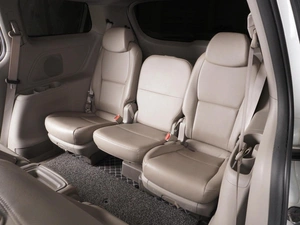 Минивэн Kia Carnival 2018 года, 2699000 рублей, Минеральные Воды