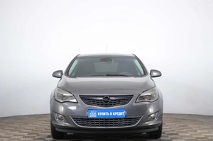 Хетчбэк Opel Astra 2011 года, 709000 рублей, Пермь