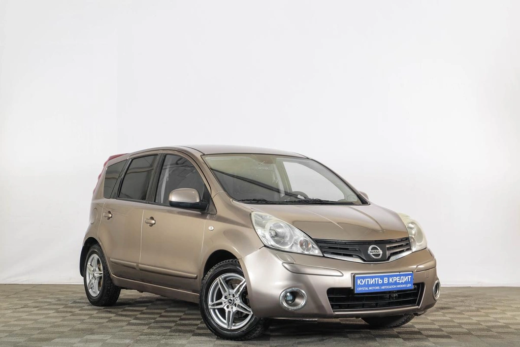 Хетчбэк Nissan Note 2012 года, 799000 рублей, Тюмень