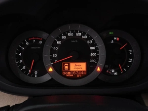 Внедорожник Toyota RAV4 2011 года, 1499000 рублей, Воронеж
