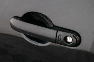 Хетчбэк Nissan Tiida 2012 года, 939000 рублей, Барнаул