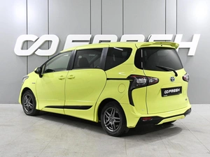 Минивэн Toyota Sienta 2017 года, 1299000 рублей, Аксай