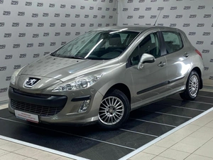 Хетчбэк Peugeot 308 2010 года, 715000 рублей, Красноярск