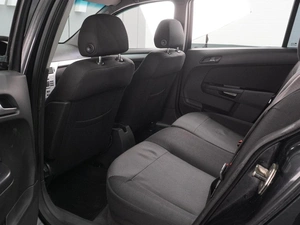 Универсал Opel Astra 2013 года, 699000 рублей, Воронеж