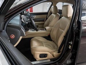 Седан Jaguar XF 2014 года, 1399000 рублей, Ставрополь