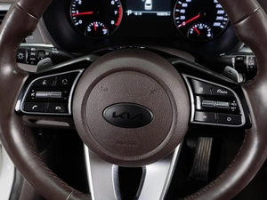 Седан Kia Optima 2019 года, 2179000 рублей, Тюмень