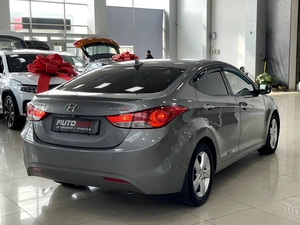 Седан Hyundai Avante 2011 года, 987000 рублей, Солонцы