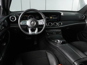 Седан Mercedes-benz E-класс 2020 года, 3790000 рублей, Красный Пахарь