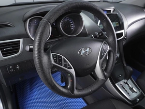 Седан Hyundai Elantra 2011 года, 1150000 рублей, Ростов-на-Дону
