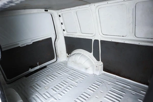 Фургон Volkswagen Transporter 2010 года, 1599000 рублей, Пермь