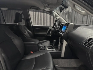 Внедорожник Toyota Land Cruiser Prado 2011 года, 2685000 рублей, Красноярск