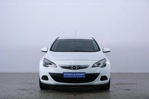 Хетчбэк Opel Astra GTC 2012 года, 799000 рублей, Омск