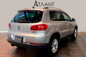 Внедорожник Volkswagen Tiguan 2013 года, 1349000 рублей, Красноярск