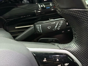 Хетчбэк Volkswagen Golf 2021 года, 2790000 рублей, Красноярск