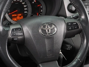Внедорожник Toyota RAV4 2010 года, 1399000 рублей, Воронеж