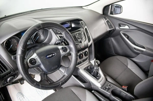 Хетчбэк Ford Focus 2012 года, 789000 рублей, Пермь