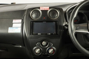 Хетчбэк Nissan Note 2018 года, 989000 рублей, Новосибирск