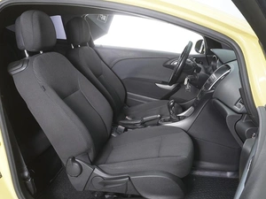 Хетчбэк Opel Astra GTC 2012 года, 747000 рублей, Ростов-на-Дону