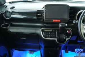 Хетчбэк Honda N-BOX 2013 года, 679000 рублей, Омск