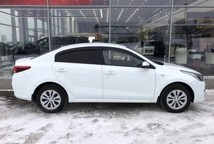 Седан Kia Rio 2018 года, 1290000 рублей, Солонцы