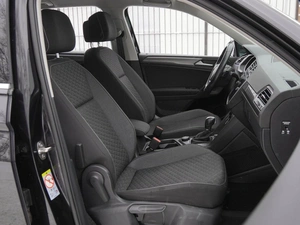 Внедорожник Volkswagen Tiguan 2018 года, 2490000 рублей, Волгоград