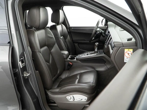 Внедорожник Porsche Macan 2018 года, 3099777 рублей, Москва