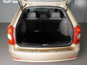 Универсал Chevrolet Lacetti 2009 года, 549000 рублей, Красный Пахарь