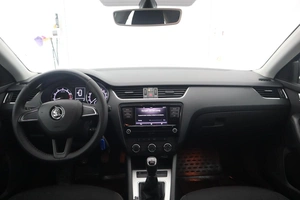 Седан Skoda Octavia 2018 года, 1580000 рублей, Брянск