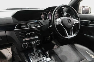 Седан Mercedes-benz C-класс 2011 года, 1369000 рублей, Новокузнецк