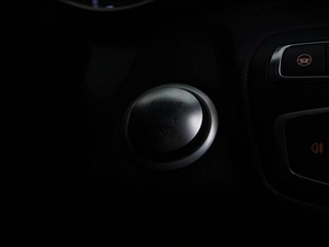 Универсал Mercedes-benz C-класс 2018 года, 1899654 рублей, Москва