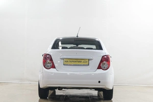 Седан Chevrolet Aveo 2012 года, 599000 рублей, Новокузнецк