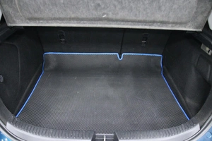 Хетчбэк Mazda 3 2007 года, 705000 рублей, Солонцы