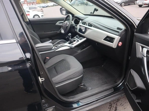 Внедорожник Geely Atlas 2019 года, 1400000 рублей, Железногорск