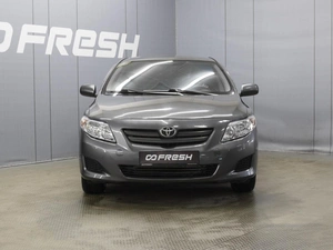 Седан Toyota Corolla 2008 года, 890000 рублей, Омск