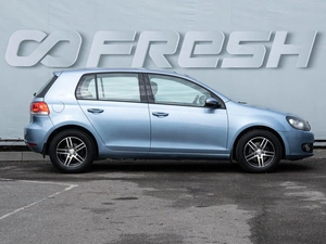 Хетчбэк Volkswagen Golf 2011 года, 729000 рублей, Волгоград