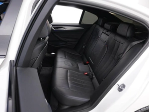 Седан BMW 5 серия 2018 года, 3498444 рублей, Москва