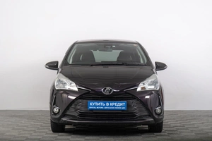 Хетчбэк Toyota Vitz 2018 года, 1069000 рублей, Томск